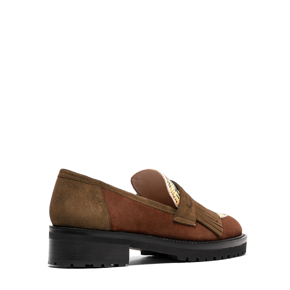 Maia-marrone_3